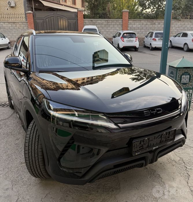 BYD yuan ap qora afitsalni