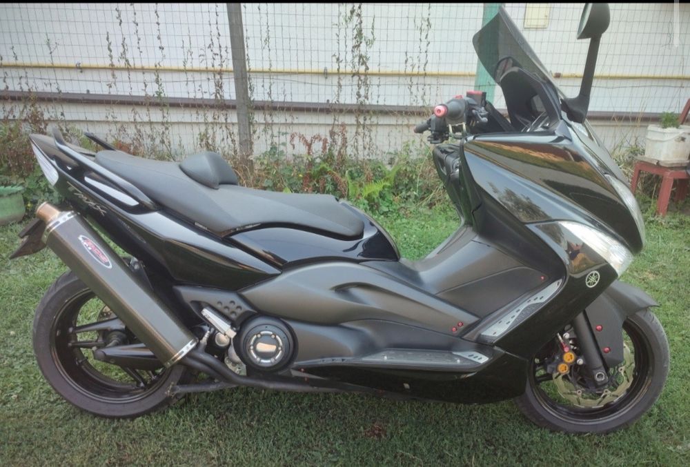 Yamaha T max 500cc   2010