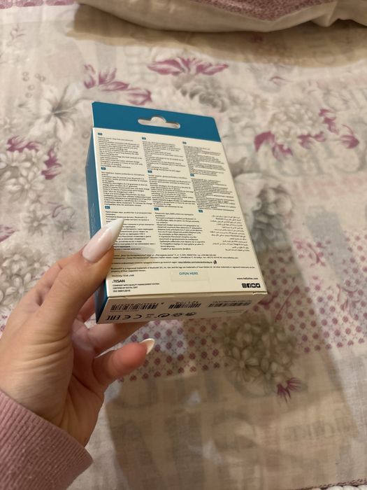 Чисто нови безжични слушалки