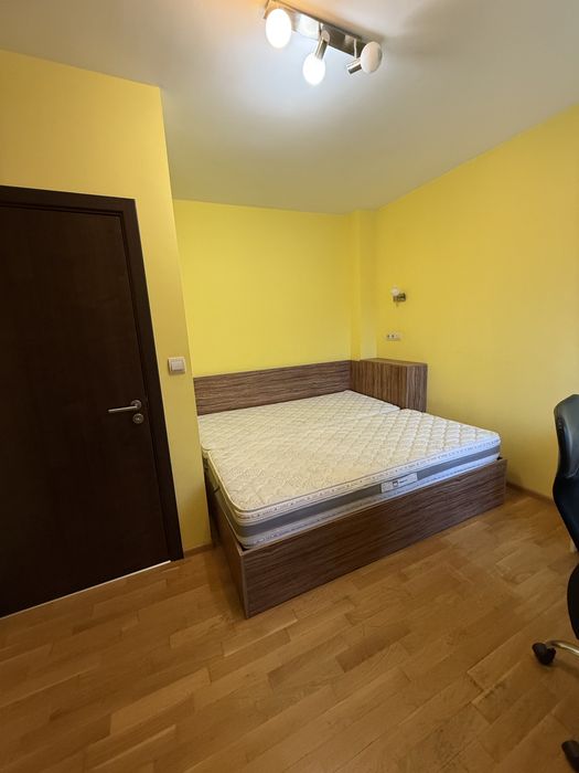 Поднаем тристаен Чайка