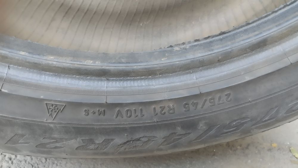 Продам шины 275/45/22