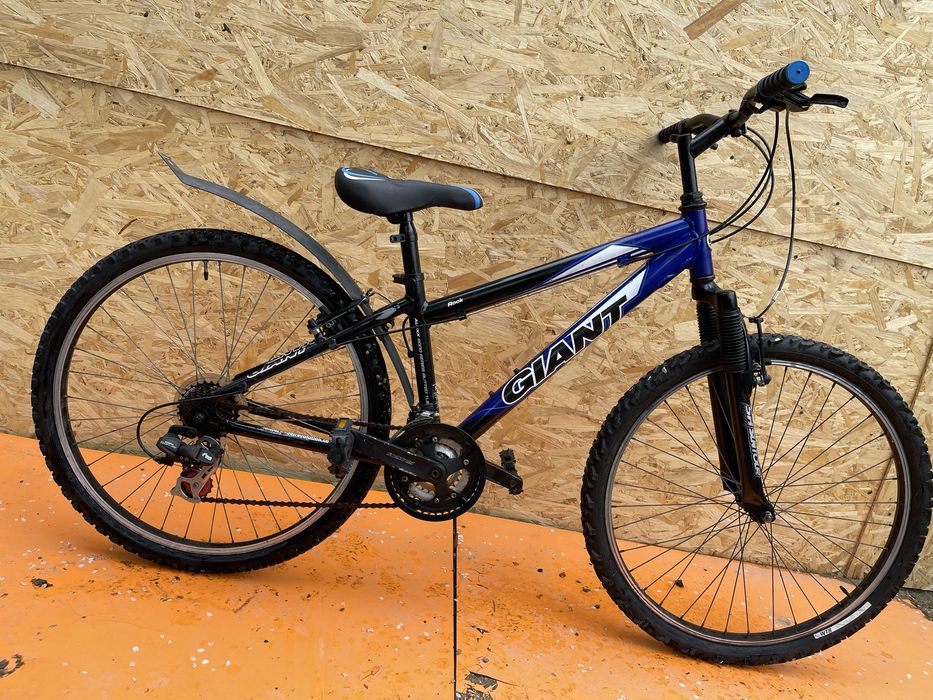 Bicicleta giant rock cadru aluminiu marimea xs roti 26”