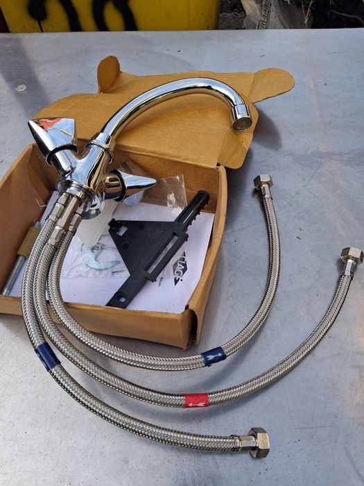 Vând baterie ghiuveta