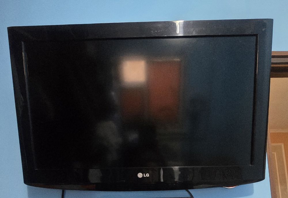 Телевизор   LG..