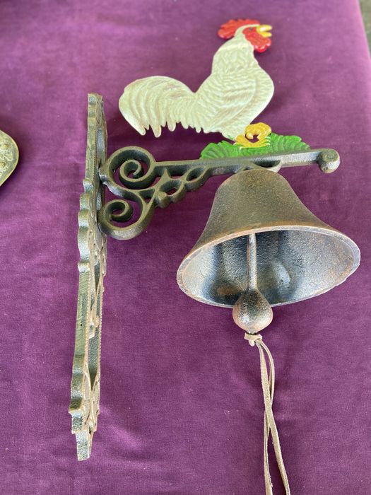 Clopot masiv din fonta -33/23 cm