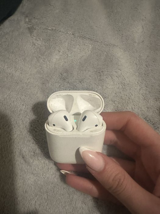 Airpods 2.