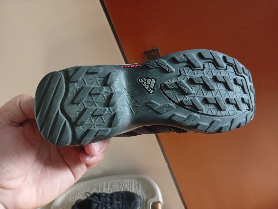 35 номер детски маратонки Адидас Adidas