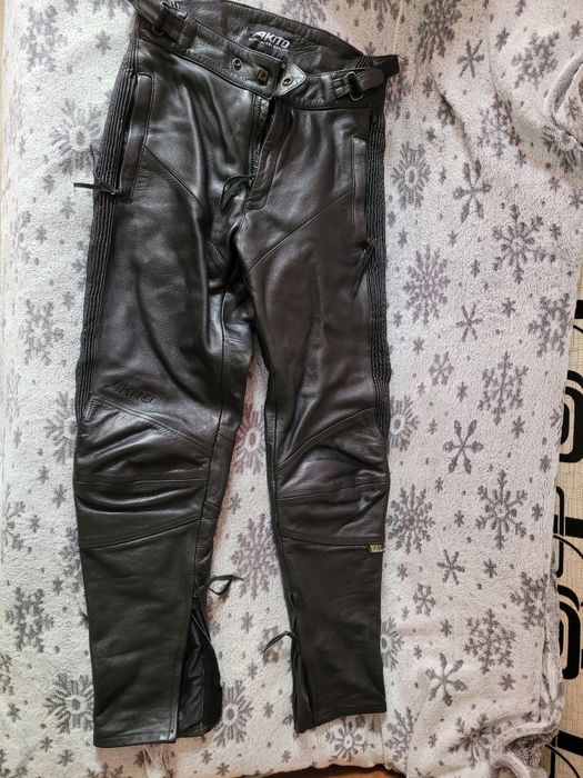 Echipament piele moto marimea 50 impecabil