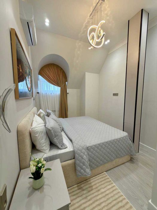 Паркентский 2 комнатная с ремонтом