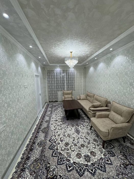 Продается квартира феруза  Екобозор йонида 2/2/4 52 м зеркалка