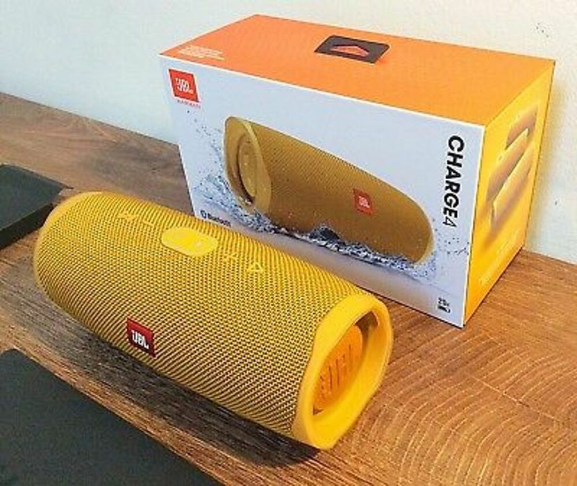 Портативная колонка JBL
