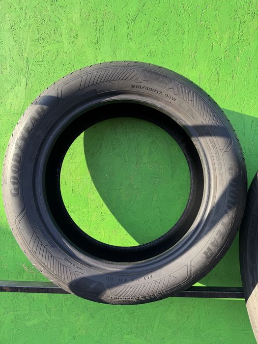 215/55/17 GOODYEAR DOT 2021 Stare ca noi