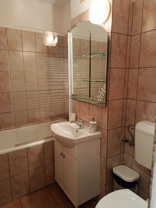 Particular, inchiriez apartament 2 camere decomandat, mobilat si utilat, rond Baba Novac