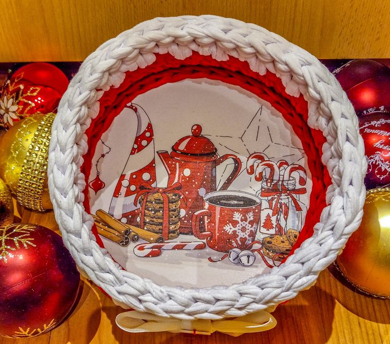 Cos cadou de Craciun