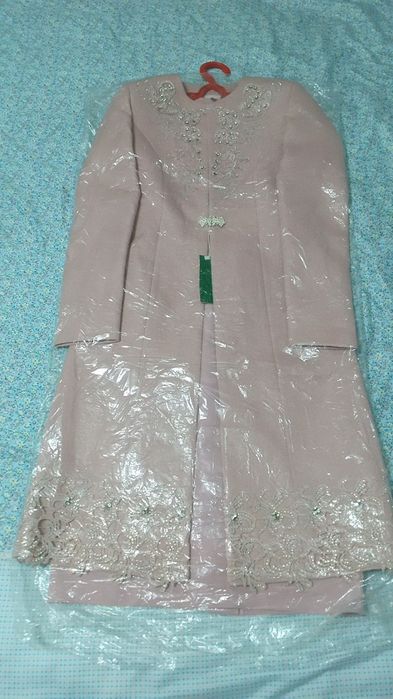 Kiyimlar sotiladi holati yangi kiyilmagan