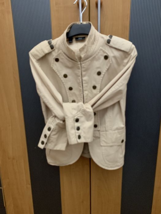 Sacouri mărimi S și M