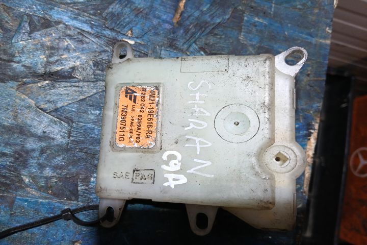 REGULATOR CALDURA 7M3907511G B282042 4M21-19E616-RA 7M3907511G B28204