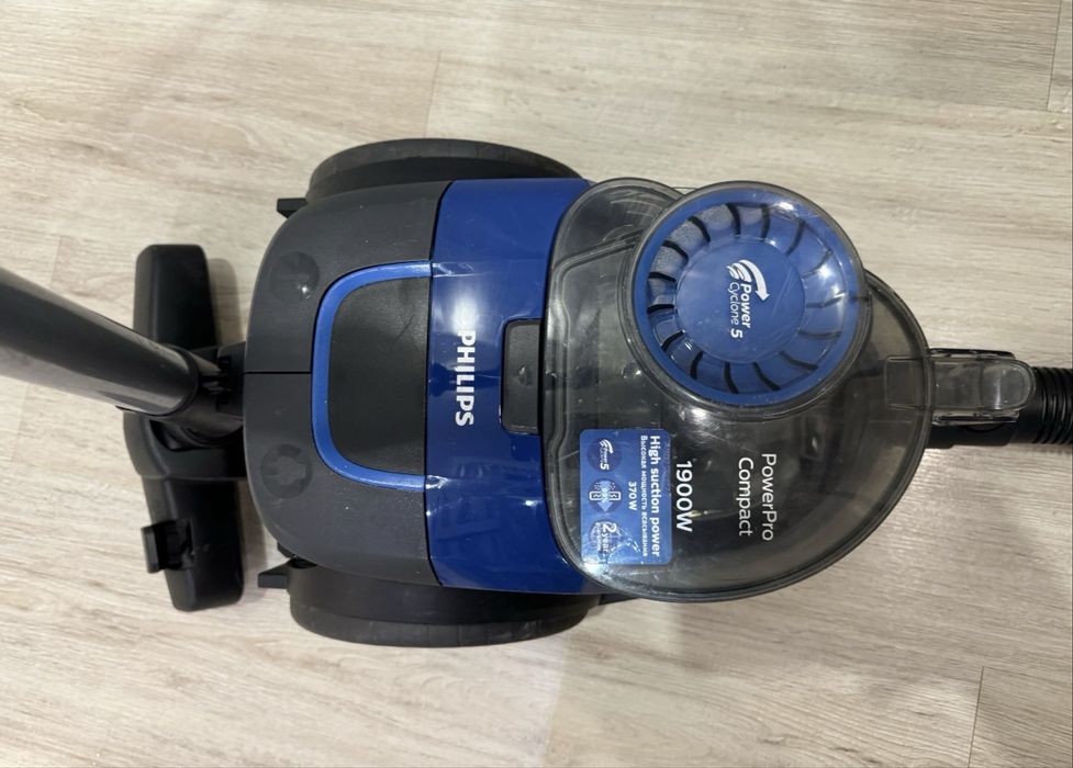 Продам пылесос Philips в отличном состоянии