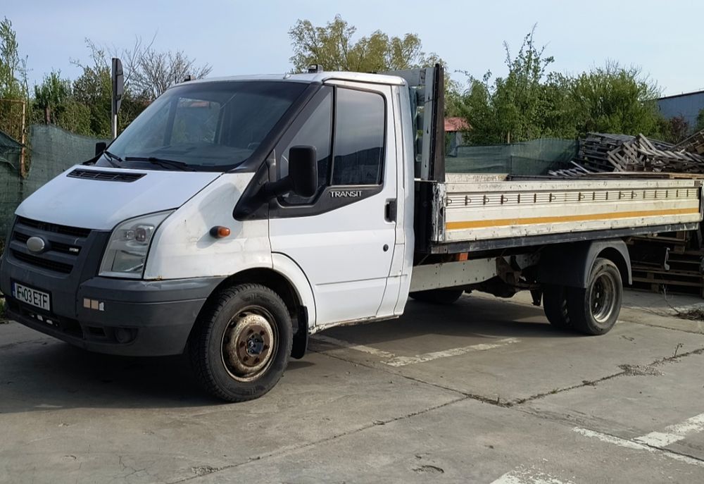 Ford Tranzit Transit 2007 | 2.4 TDCi | Tracțiune Spate | Platformă 4.2m | Impecabil