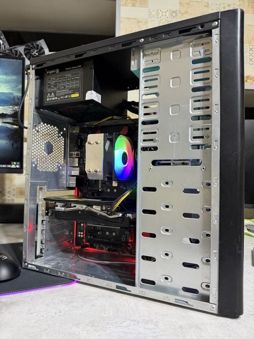 Gaming kompyuter core i5 6600k ddr4 8gb rx580