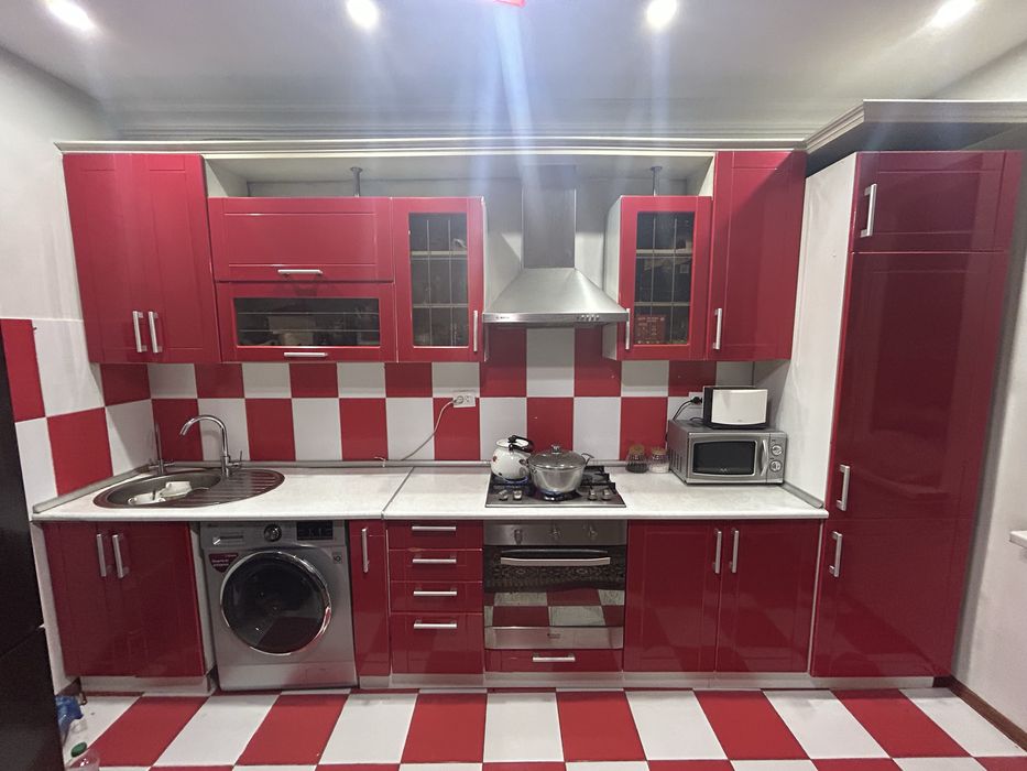 Кухонный гарнитур б/у