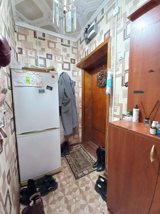 Продам 2х ком квартиру не ОКТ!