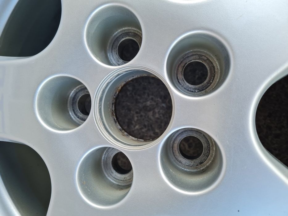 Джанти 2бр! оригинални 15-ки 5х100 Toyota