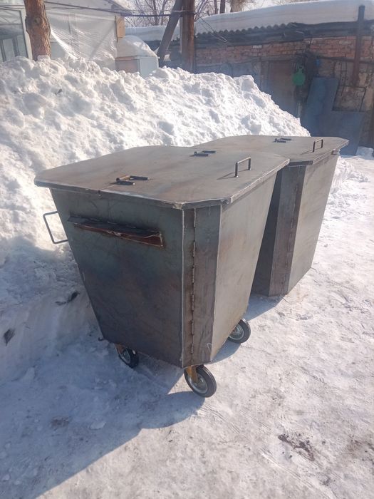 Контейнер для мусора