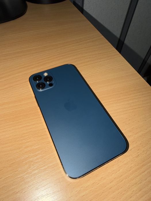 Продам iphone 12 pro