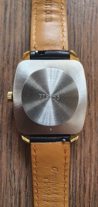 Продаются механические позолоченные часы ПОЛЁТ