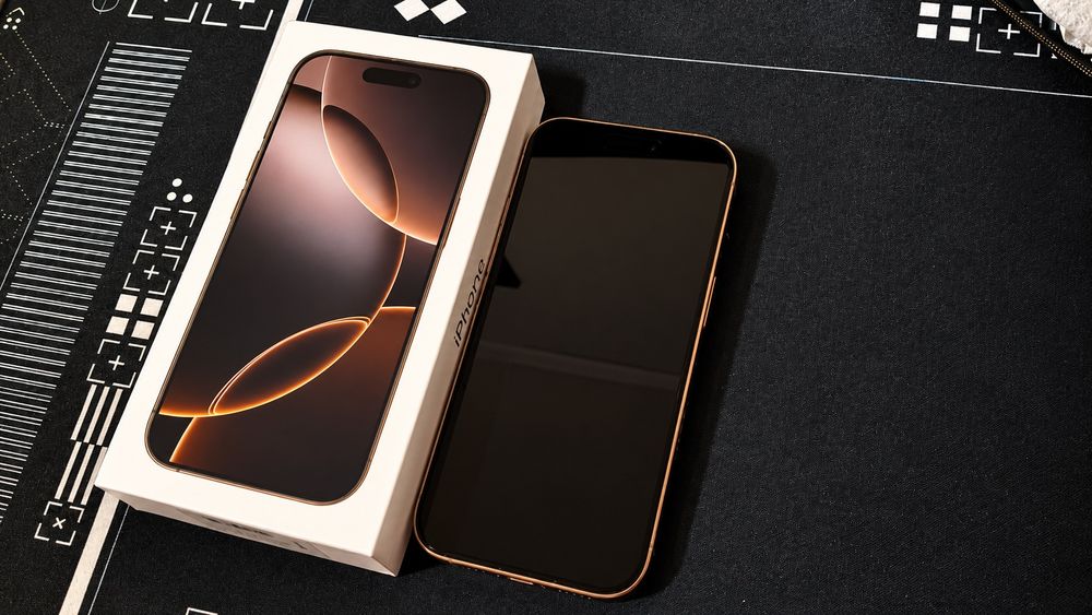IPhone 16 Pro; 128 Гб