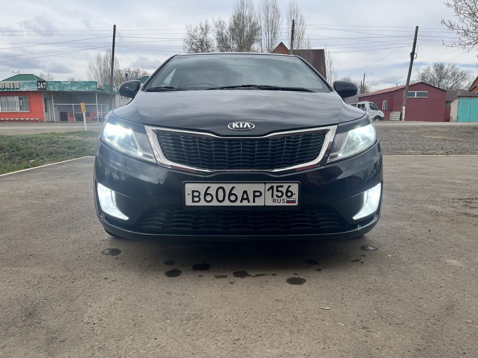Продам автомобиль марки Kia Rio