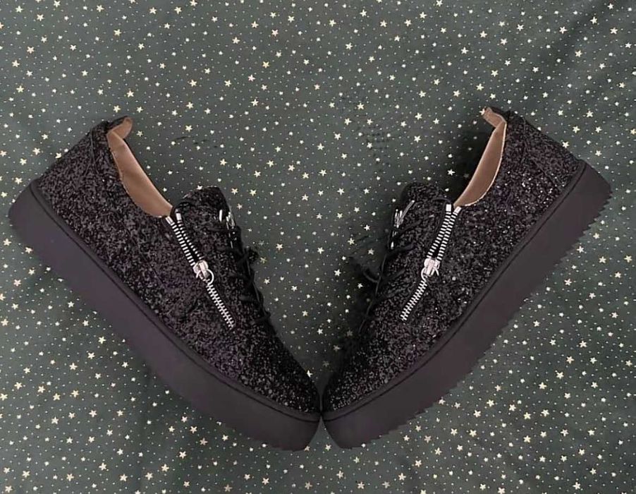 Vand Giuseppe Zanotti Low/High negri cu pietricele. Orice marime in stoc! CITITI DESCRIEREA