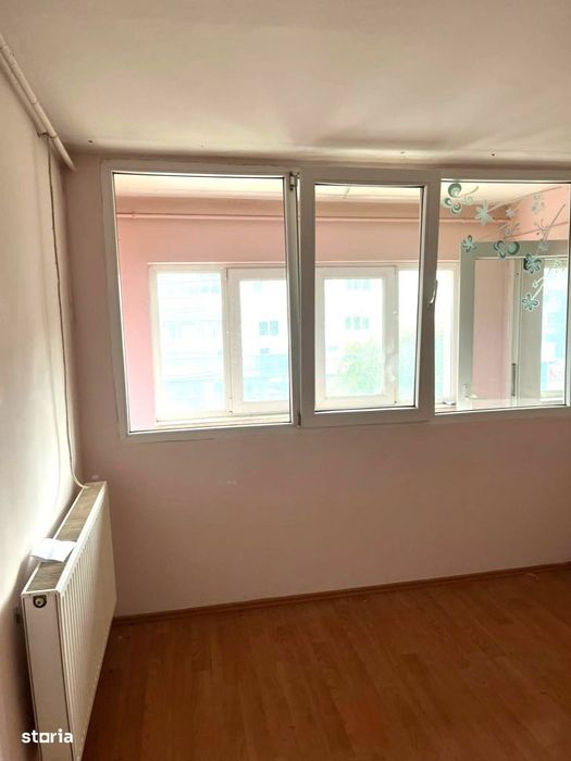 2 camere, Bloc Nou, Alecu Russo