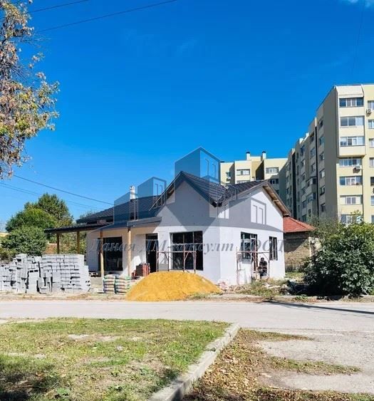 Продава се Къща в Нови пазар - 90 кв.м за 737 €/кв.м - Снимка #1