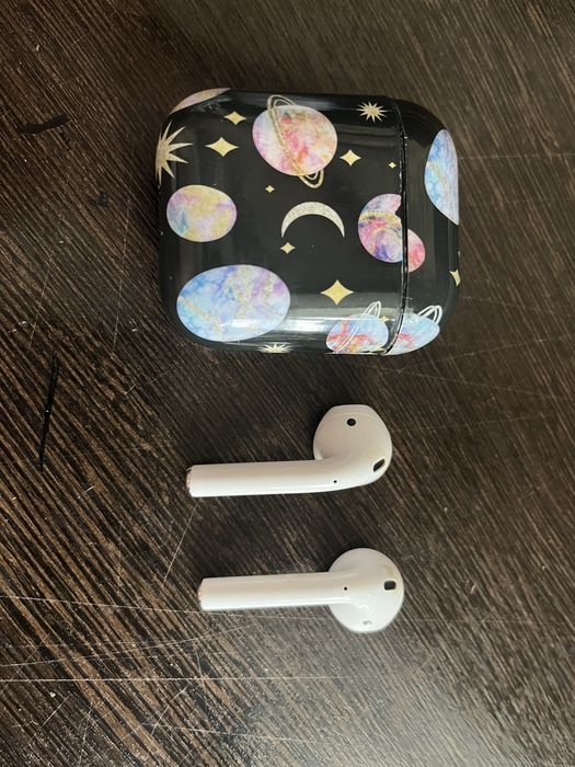 airpods 2 поколения