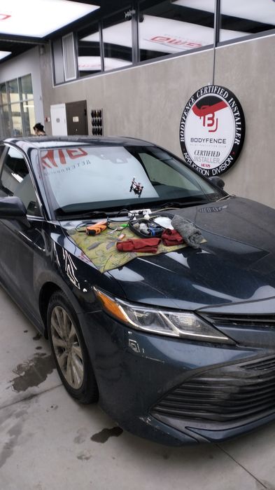 Ремонт автостекол. Скол, трещина. Реставрация лобового стекла. - СТО ...