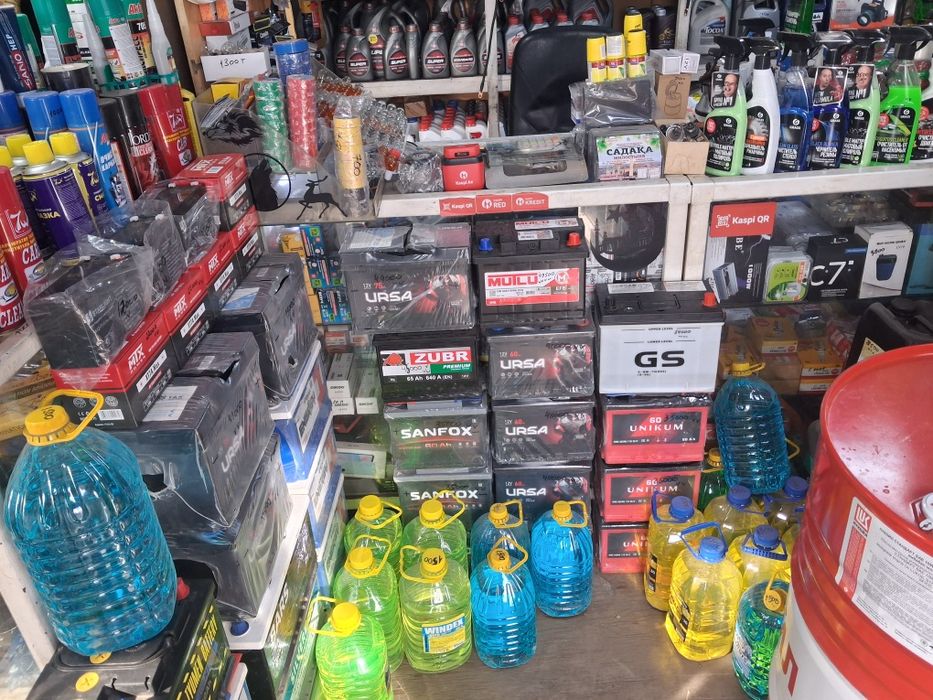Продам бутик две 40 тоник 72 кв,м