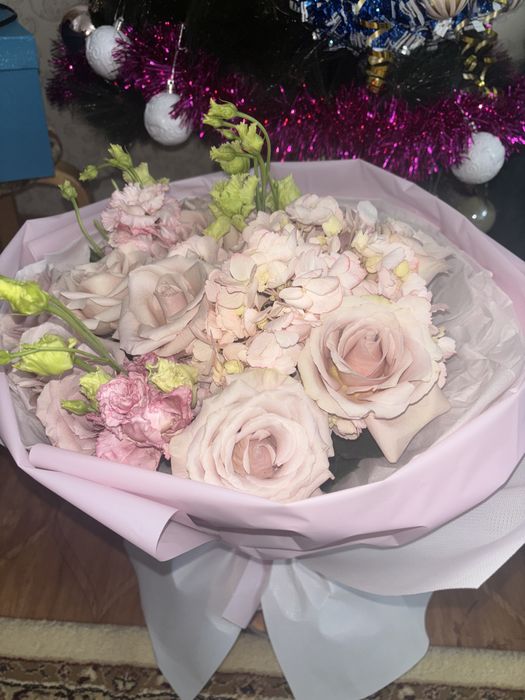 Букеты цветов в пол цены