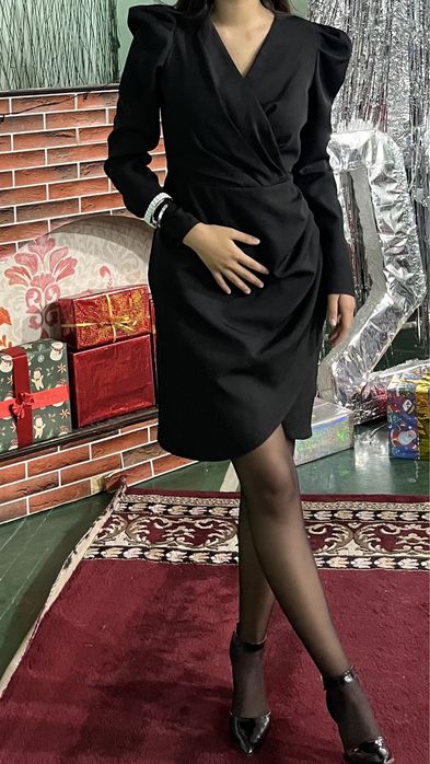 вечерние платья черный