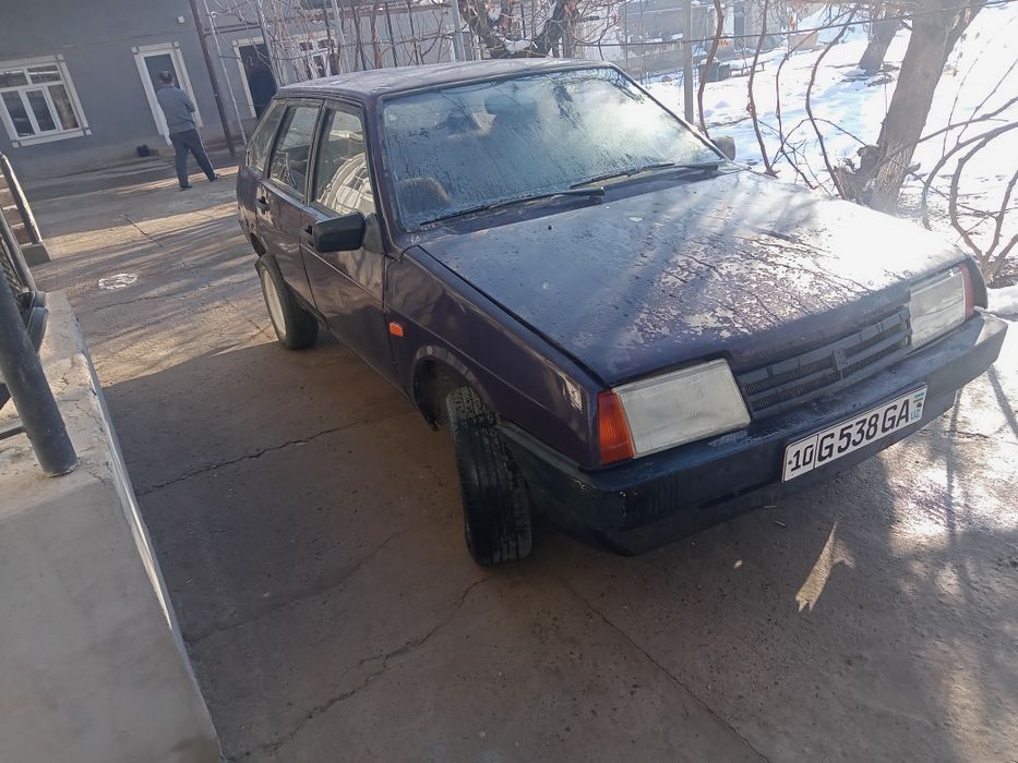 Toza moshina kelib korsela boladi