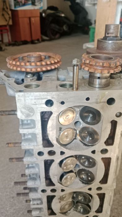 Галовка Лексус ж.с мерс 104