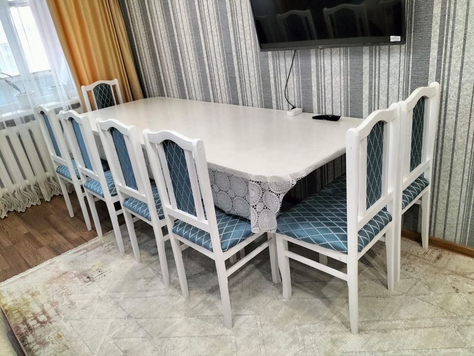 Продам стол со стульями