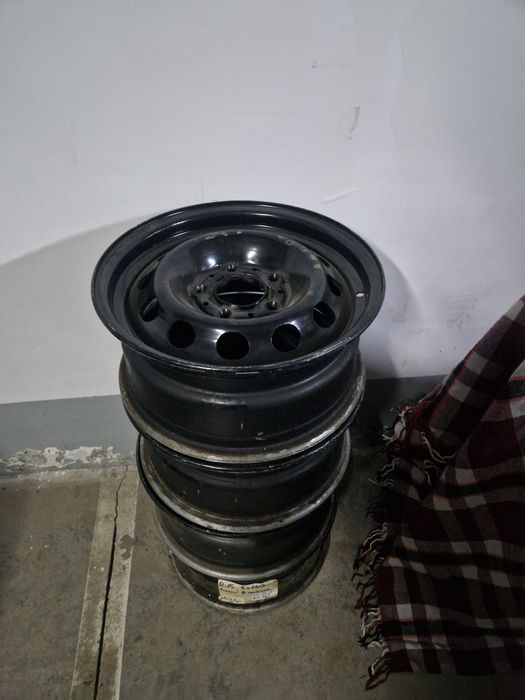 Железный диск размером R15