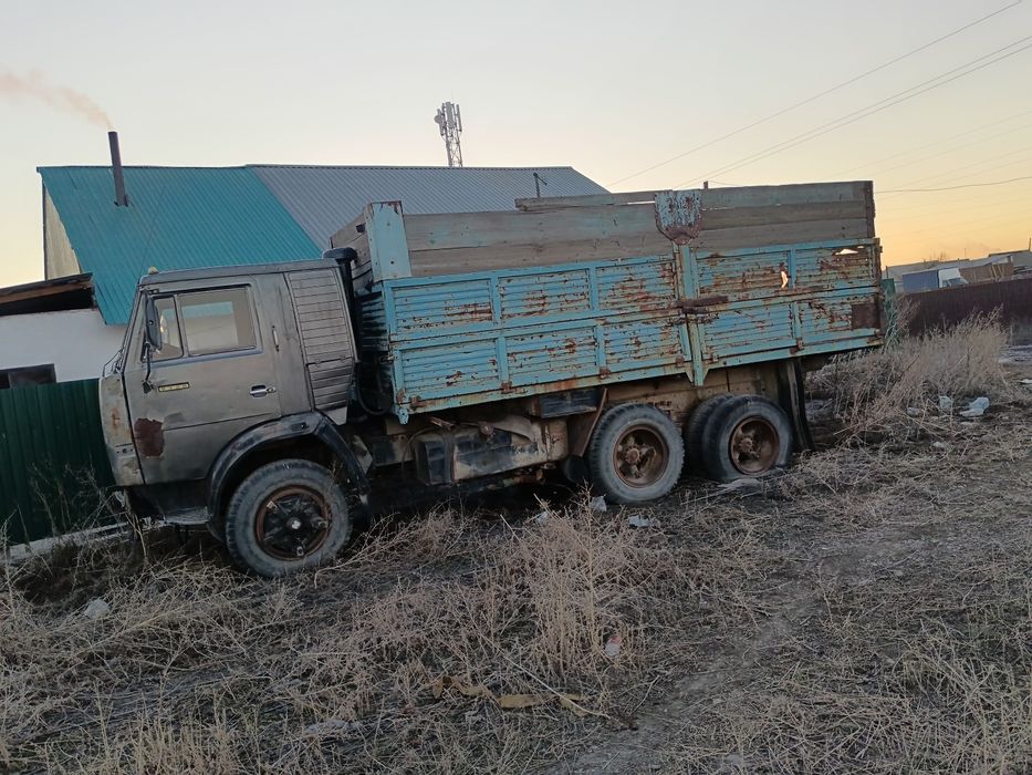 Продам камаз по запчастям