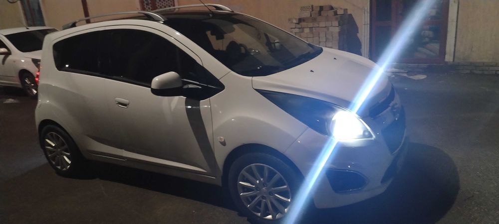 Продаётся Chevrolet Spark 2016 на механике.