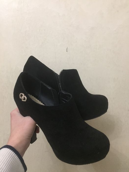 Женская обувь