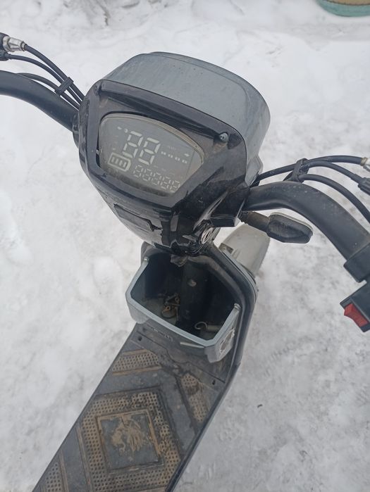 электро велик-скутер sk8