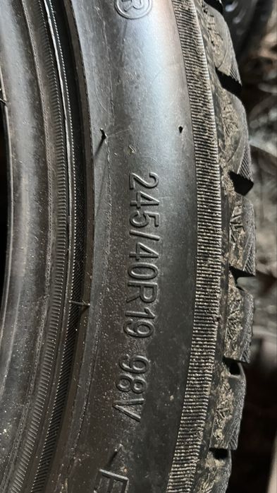 245/40 R19 Triangle 1шт