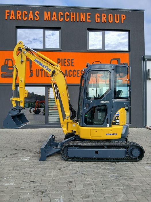 Miniexcavator Komatsu PC30MR – 3370 kg – 3 cupe + cuplă rapidă